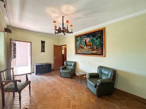 Moradia T6 Venda em Escalos de Cima e Lousa,Castelo Branco