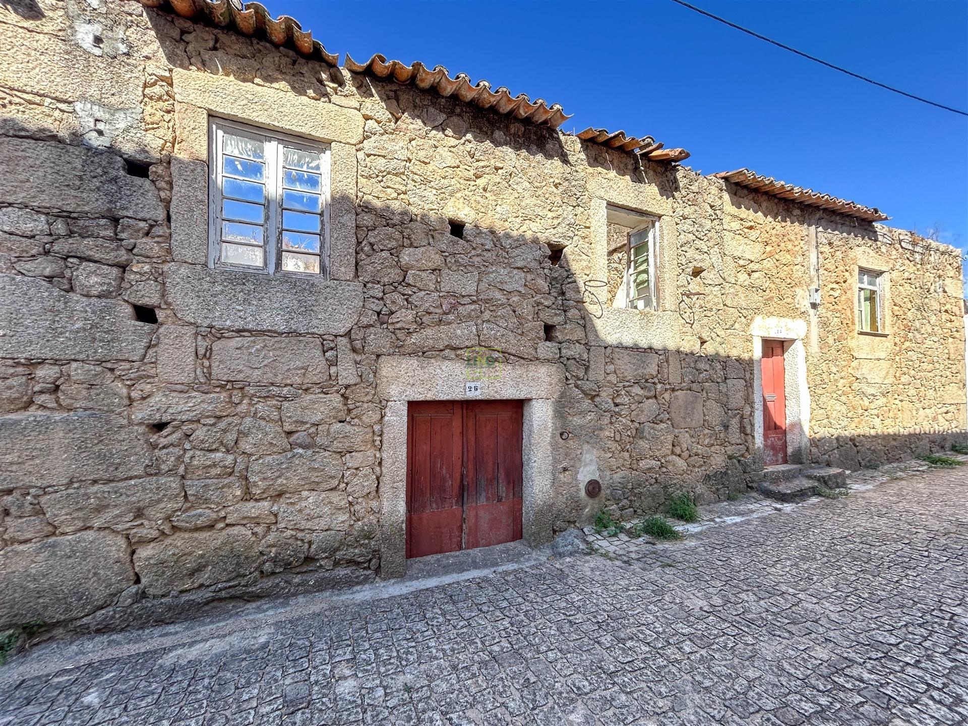 Moradia  Venda em Póvoa de Rio de Moinhos e Cafede,Castelo Branco