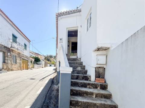 Moradia T2 no Salvador, Penamacor