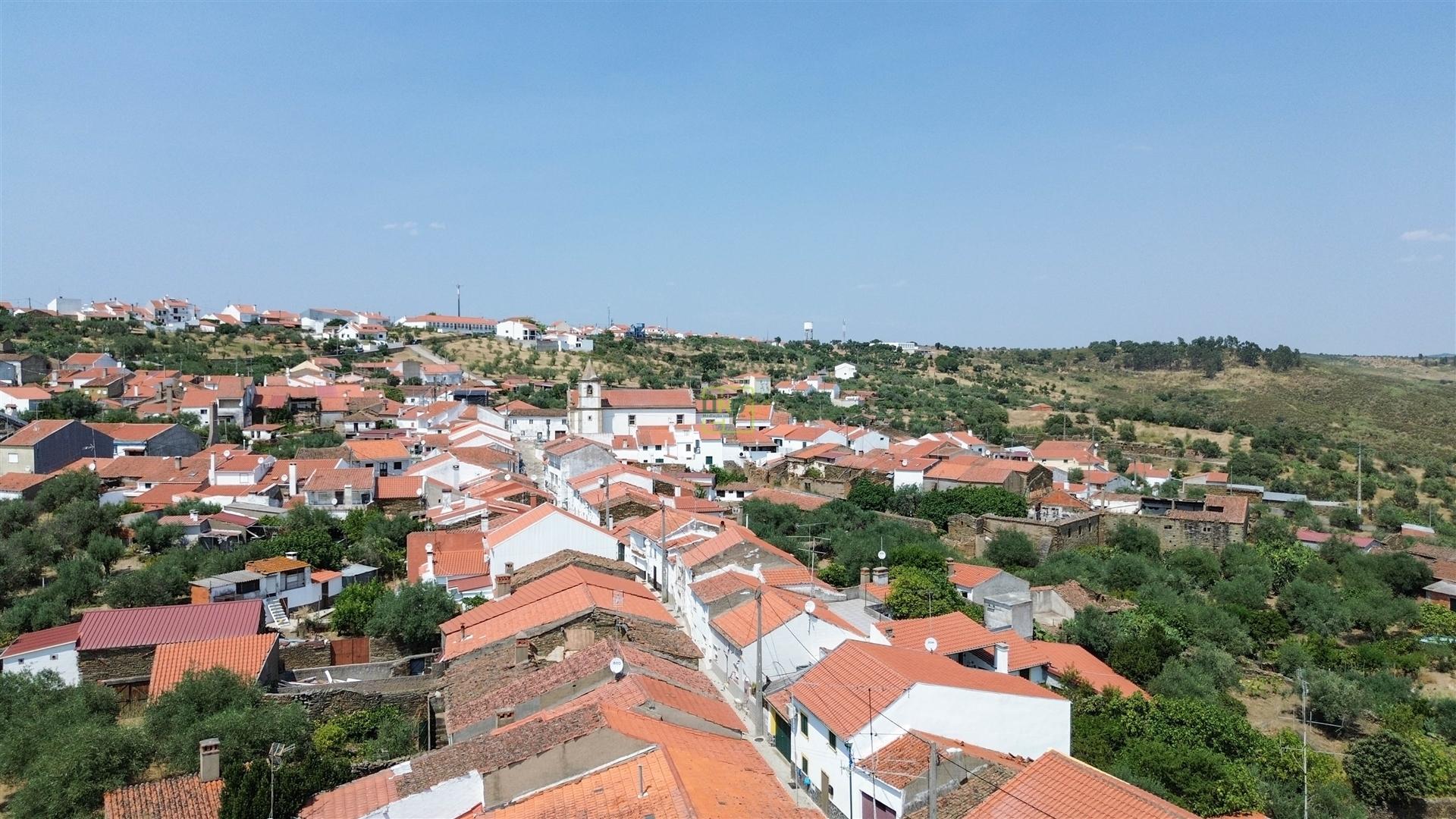Moradia para Remodelar em Malpica do Tejo