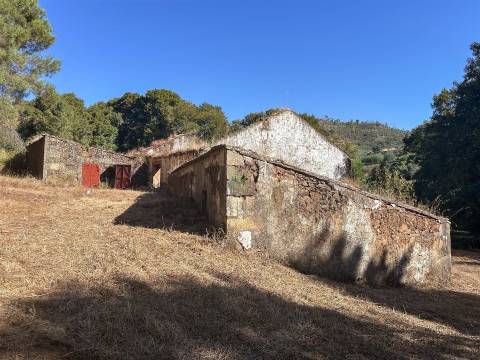 Quinta à venda , Lugar Capinha s/n