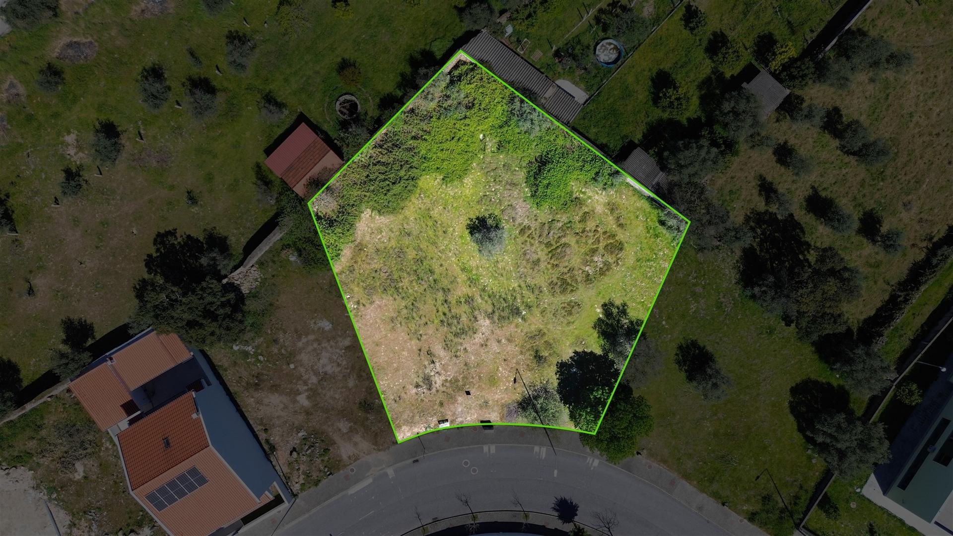 Lote de Terreno para construção de Moradia isolada em Alcains