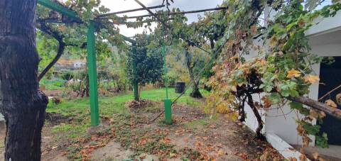 Moradia T3+1 para venda em Estreito, Oleiros