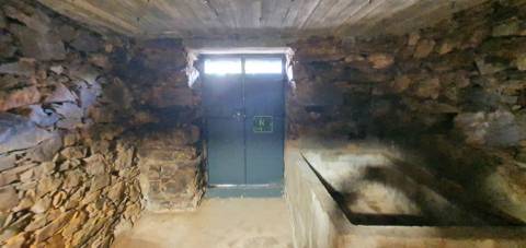 Moradia T3+1 para venda em Estreito, Oleiros