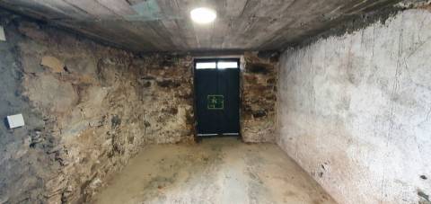 Moradia T3+1 para venda em Estreito, Oleiros