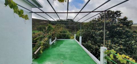 Moradia T3+1 para venda em Estreito, Oleiros