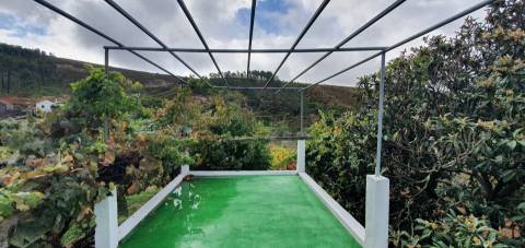 Moradia T3+1 para venda em Estreito, Oleiros