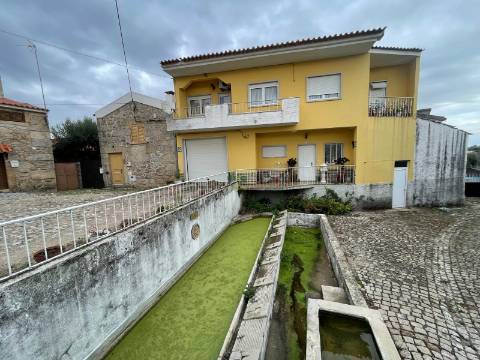 Moradia T4 na Soalheira