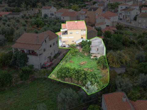 Moradia T4 na Soalheira