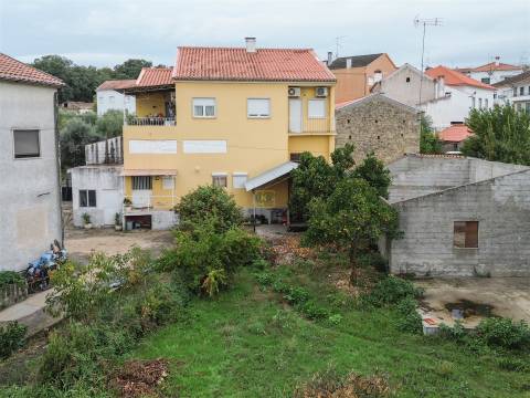 Moradia T4 na Soalheira