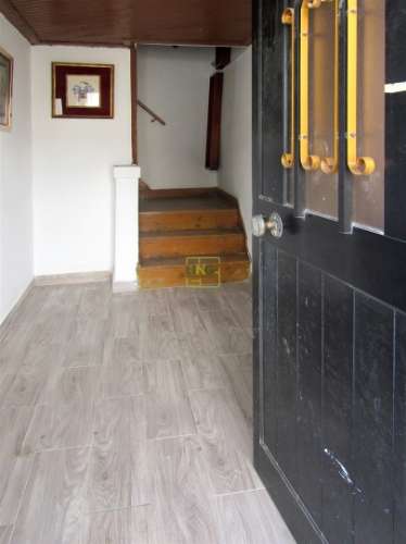 Moradia remodelada na Lousa,