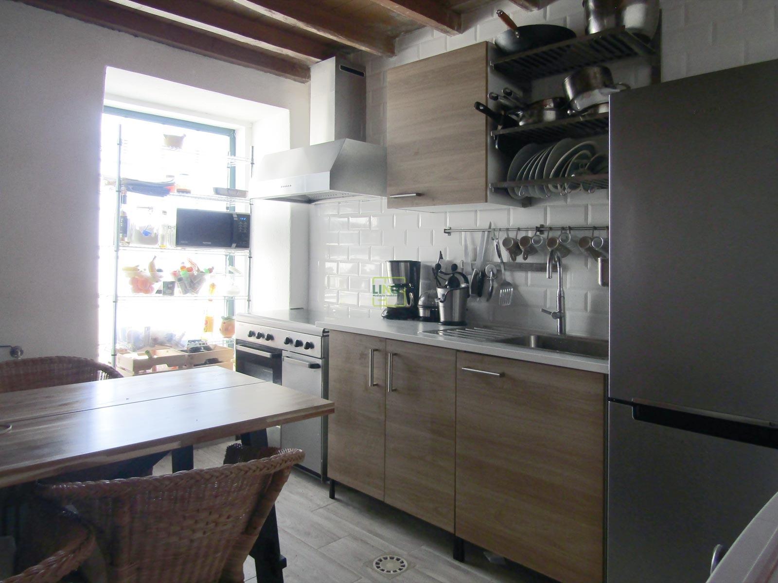 Moradia remodelada na Lousa,