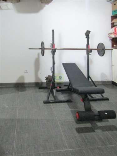 Moradia remodelada na Lousa,