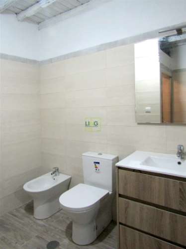 Moradia remodelada na Lousa,