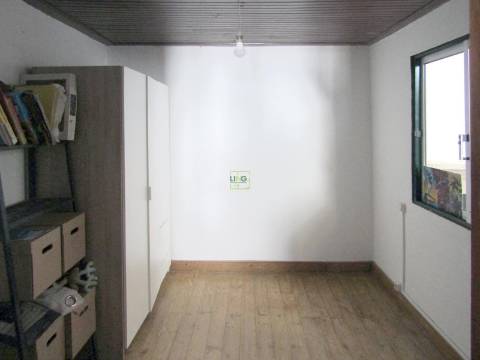 Moradia remodelada na Lousa,