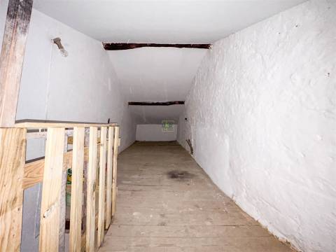 Moradia T1 Venda em Ladoeiro,Idanha-a-Nova