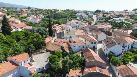 Moradia com quintal na freguesia de Sobral do Campo - Castelo Branco