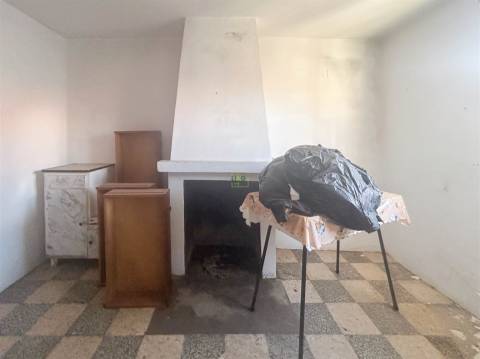 Moradia em Banda T2 Venda em Benquerença,Penamacor