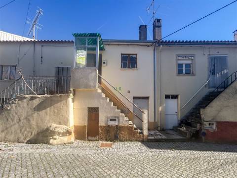 Moradia em Banda T2 Venda em Benquerença,Penamacor