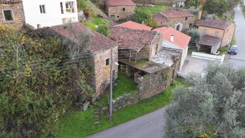 Moradia Devoluta T8 Venda em Sobreira Formosa e Alvito da Beira,Proença-a-Nova