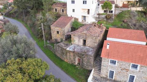 Moradia Devoluta T8 Venda em Sobreira Formosa e Alvito da Beira,Proença-a-Nova