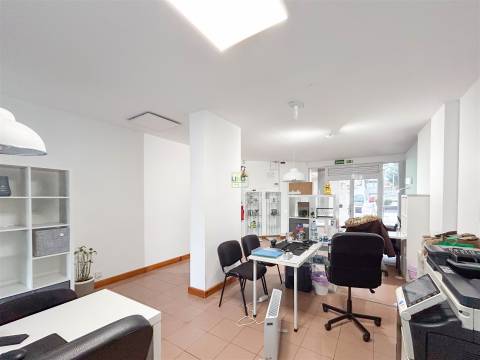 Loja  Arrendamento em Castelo Branco,Castelo Branco