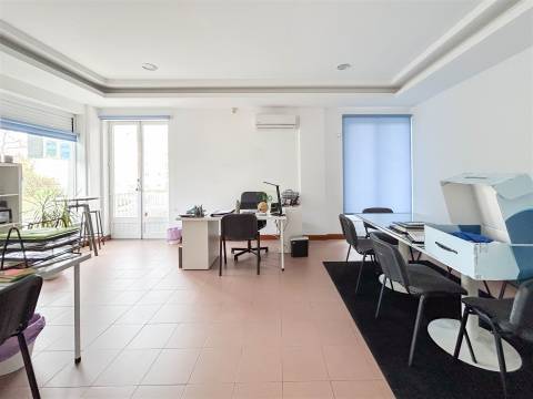 Loja  Arrendamento em Castelo Branco,Castelo Branco