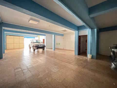 Prédio T6 Venda em Castelo Branco,Castelo Branco