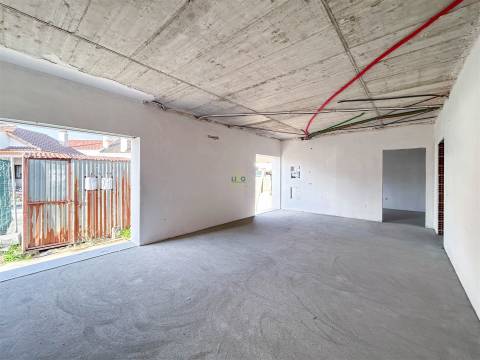 Moradia Isolada V4, no Bairro da Carapalha, cidade de Castelo Branco