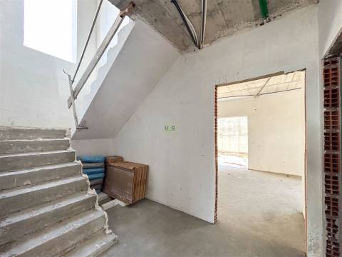 Moradia Isolada V4, no Bairro da Carapalha, cidade de Castelo Branco