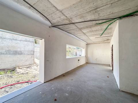 Moradia Isolada V4, no Bairro da Carapalha, cidade de Castelo Branco