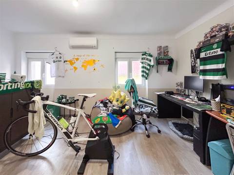 Moradia T2 + 1, em Alcains, a 7 minutos de Castelo Branco