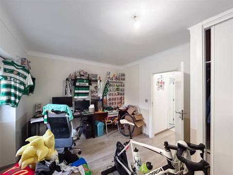 Moradia T2 + 1, em Alcains, a 7 minutos de Castelo Branco