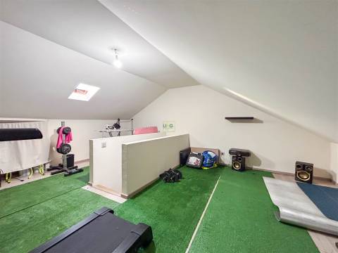 Moradia T2 + 1, em Alcains, a 7 minutos de Castelo Branco