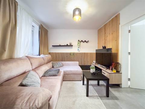 Moradia T2 + 1, em Alcains, a 7 minutos de Castelo Branco