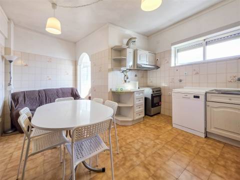 Apartamento para Investimento | Arrendamento de Quartos | Elevada Rentabilidade