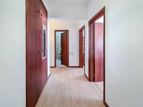 Apartamento para Investimento | Arrendamento de Quartos | Elevada Rentabilidade