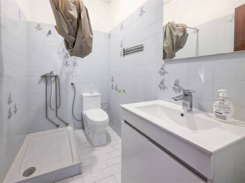 Apartamento para Investimento | Arrendamento de Quartos | Elevada Rentabilidade