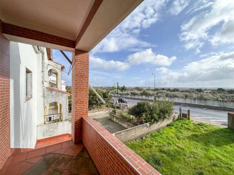 Moradia T3 em Construção com terreno, em Castelo Branco