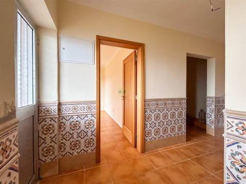 Moradia T3 em Construção com terreno, em Castelo Branco