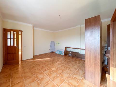 Moradia T3 em Construção com terreno, em Castelo Branco