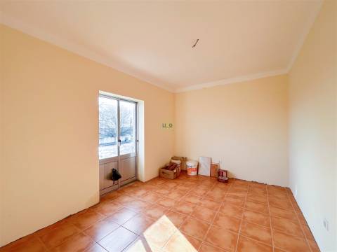 Moradia T3 em Construção com terreno, em Castelo Branco