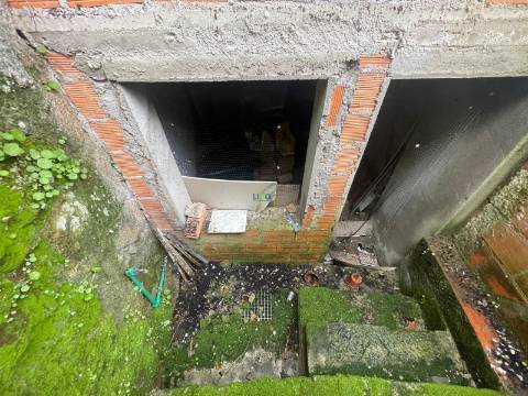 Oportunidade Única de Investimento e Sonho: Reconstrua a Sua História em Póvoa de Rio de Moinhos. 🏡