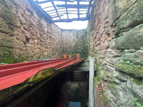 Oportunidade Única de Investimento e Sonho: Reconstrua a Sua História em Póvoa de Rio de Moinhos. 🏡