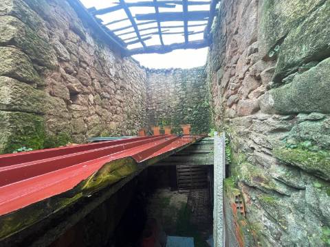 Oportunidade Única de Investimento e Sonho: Reconstrua a Sua História em Póvoa de Rio de Moinhos. 🏡