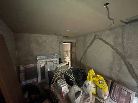 Oportunidade Única de Investimento e Sonho: Reconstrua a Sua História em Póvoa de Rio de Moinhos. 🏡