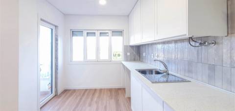 Apartamento T2 Venda em Fundão, Valverde, Donas, Aldeia de Joanes e Aldeia Nova do Cabo,Fundão