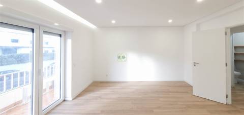 Apartamento T2 Venda em Fundão, Valverde, Donas, Aldeia de Joanes e Aldeia Nova do Cabo,Fundão