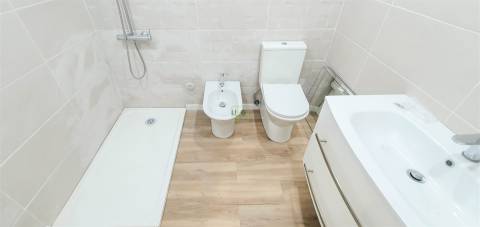 Apartamento T2 Venda em Fundão, Valverde, Donas, Aldeia de Joanes e Aldeia Nova do Cabo,Fundão