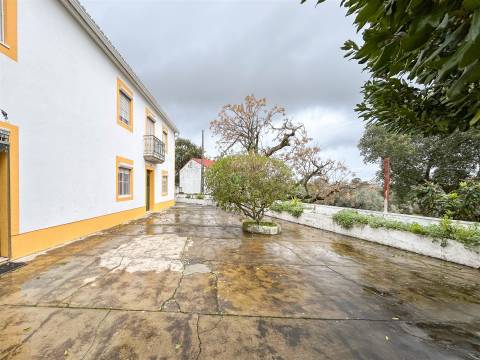 Quinta com 9 Hectares – Natureza, Privacidade e Potencial Único, em Castelo Branco